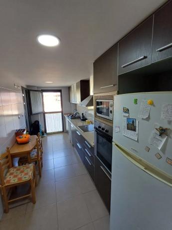 Piso en calle Benimantell, 1