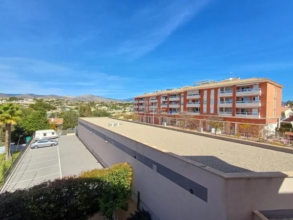 Piso en calle Benimantell, 1