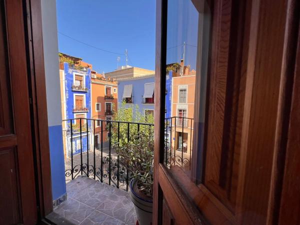 Estudio en plaza Castelar, 7