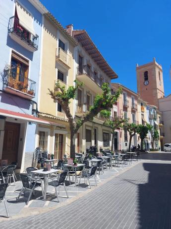 Estudio en plaza Castelar, 7