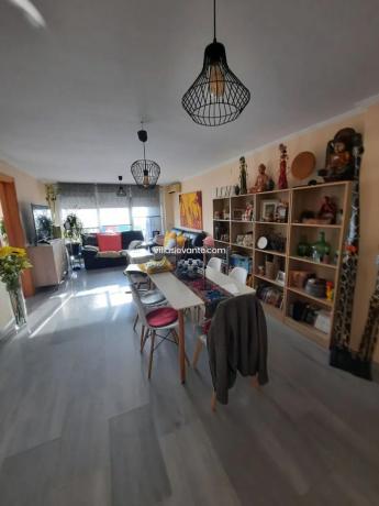 Piso en Barrio Las Azaleas - Alkadir