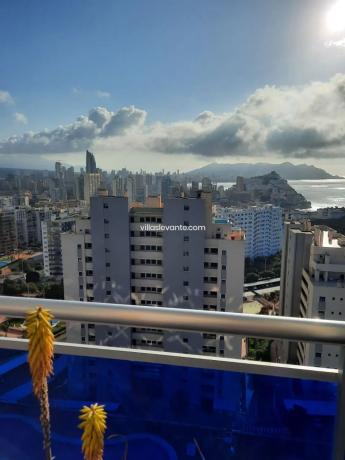 Piso en Barrio Las Azaleas - Alkadir