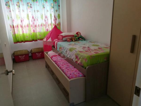 Piso en calle Gregal