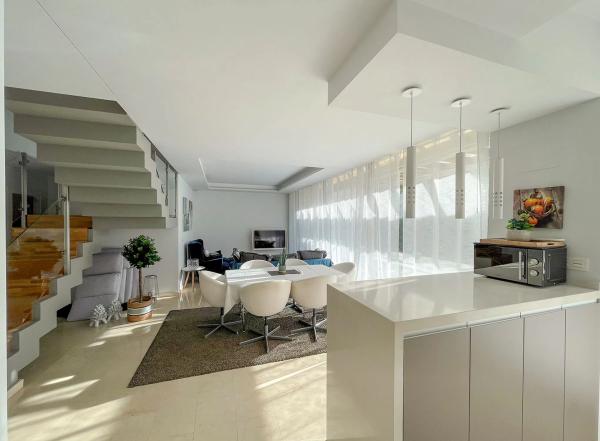 Chalet pareado en Partida Paraíso, 55