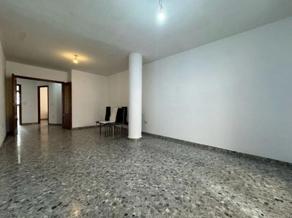 Piso en Centro Urbano