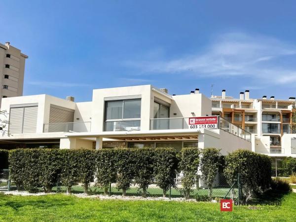 Chalet adosado en Polígono Plan p Paraíso