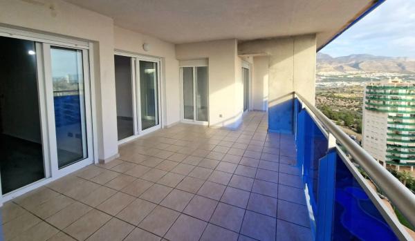 Piso en Barrio Las Azaleas - Alkadir