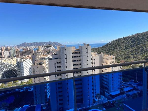 Piso en Barrio Las Azaleas - Alkadir