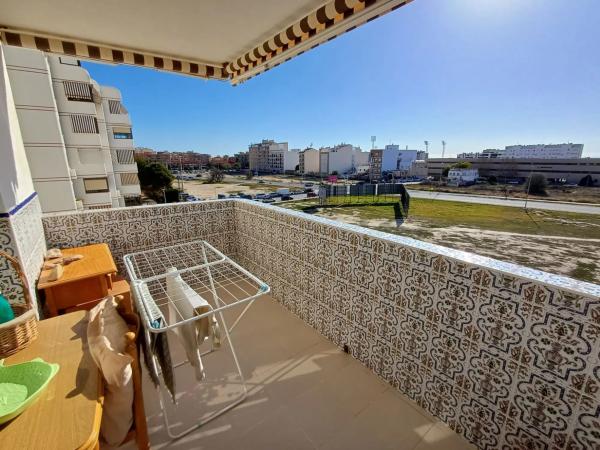 Piso en calle Ferrocarril, 3