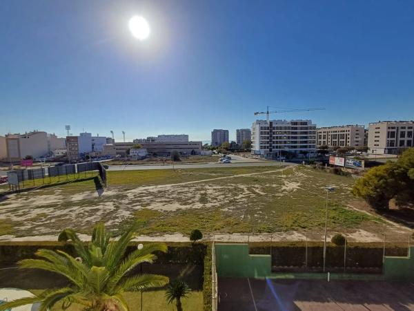 Piso en calle Ferrocarril, 3