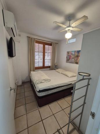 Piso en calle Arsenal, 27