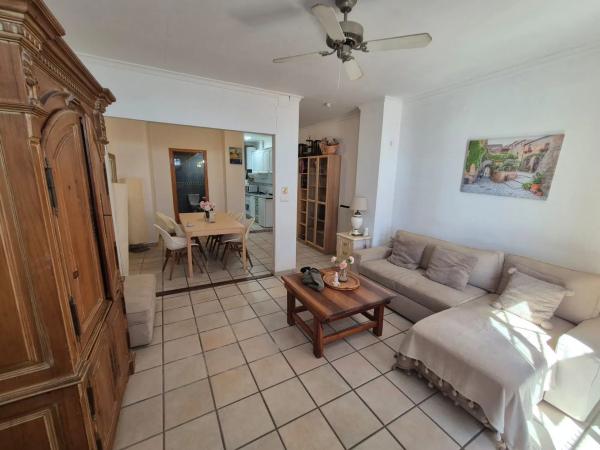 Piso en calle Arsenal, 27