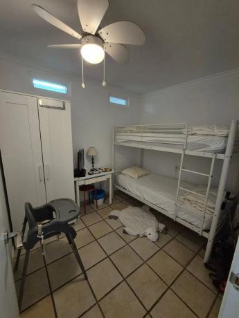 Piso en calle Arsenal, 27