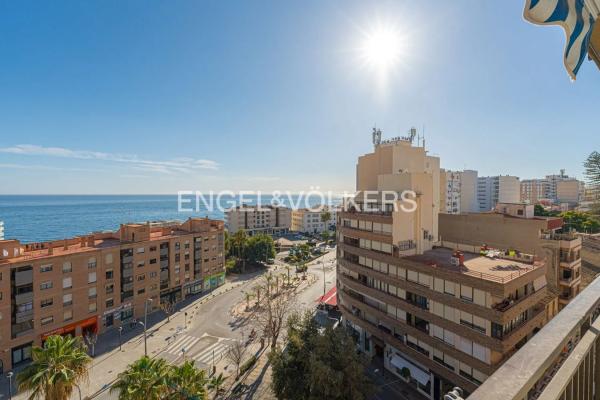 Piso en calle Colón, 65