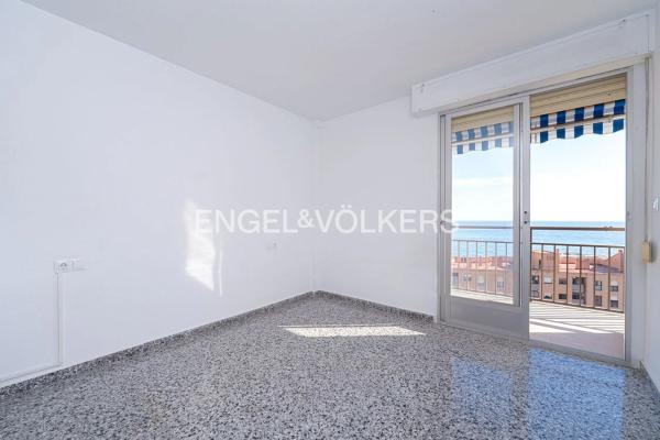 Piso en calle Colón, 65