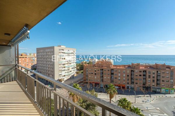 Piso en calle Colón, 65