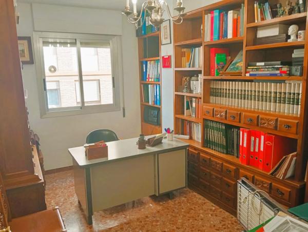 Piso en calle Barranquet, 3