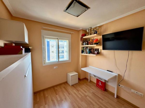 Ático en avenida Tellerola, 9