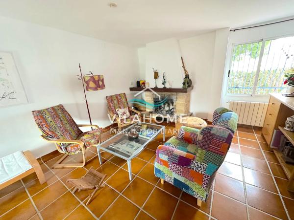 Casa independiente en Cv-759