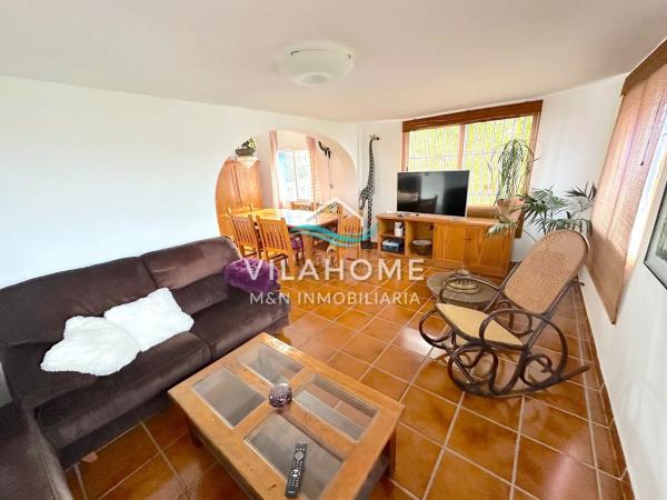 Casa independiente en Cv-759