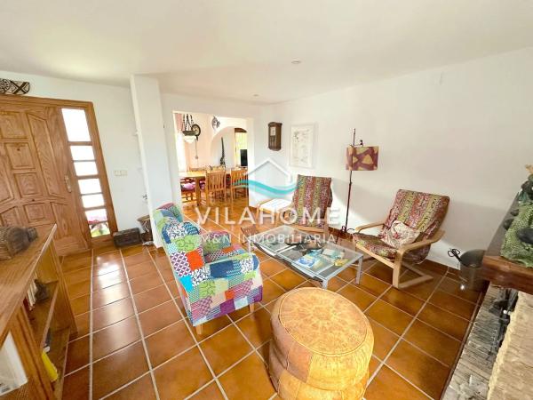 Casa independiente en Cv-759