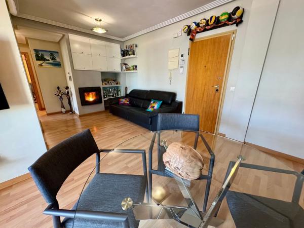 Ático en avenida Tellerola, 9