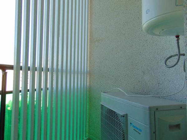 Piso en avenida Mestral, 5