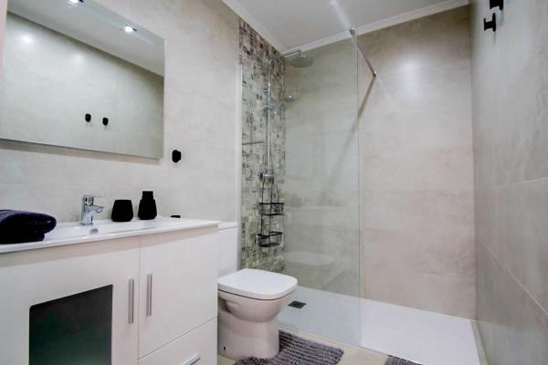 Dúplex en calle Guadalest