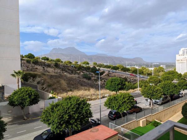 Piso en calle Gregal