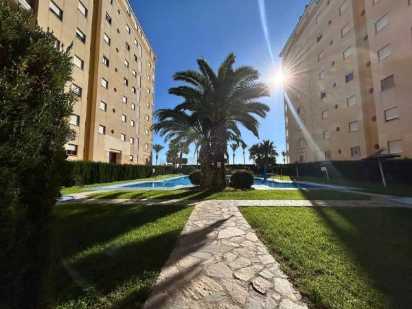 Piso en avenida Riu Torres