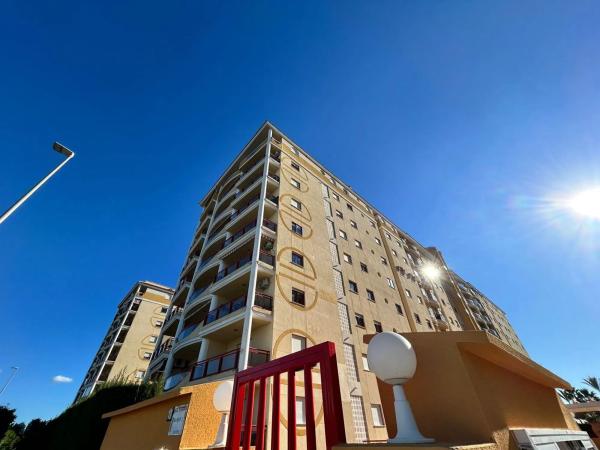 Piso en avenida Riu Torres