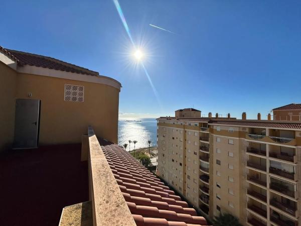 Piso en avenida Riu Torres