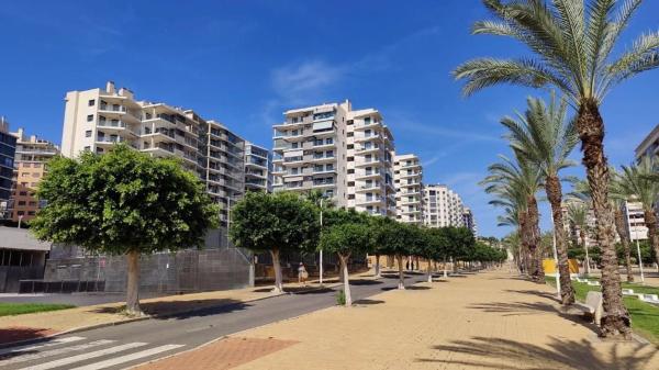 Piso en calle Marinada