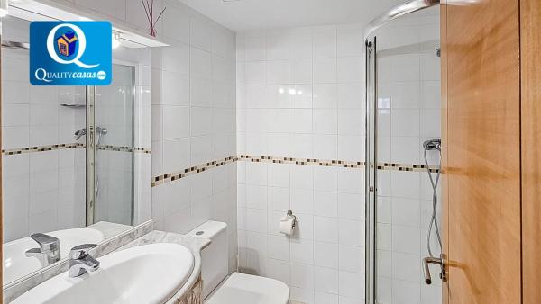 Piso en Barrio Las Azaleas - Alkadir