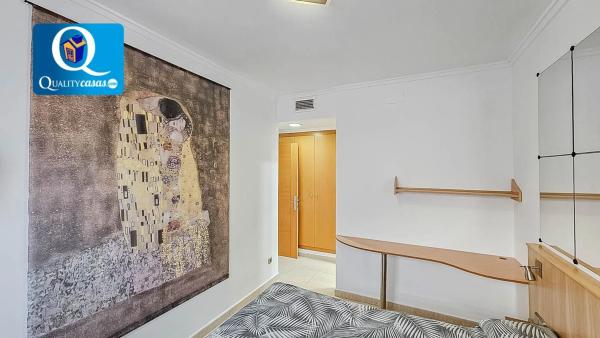 Piso en Barrio Las Azaleas - Alkadir