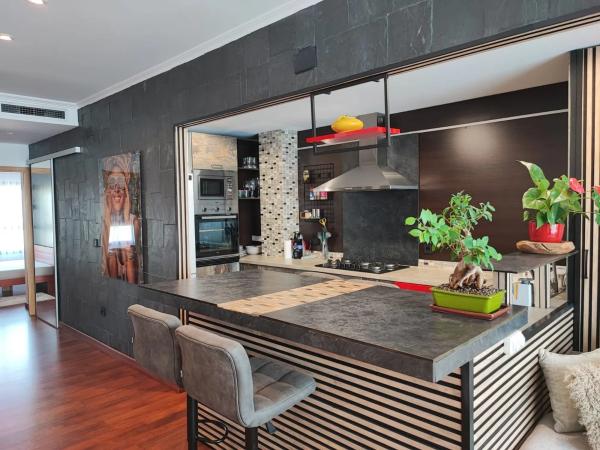 Ático en calle Guadalest