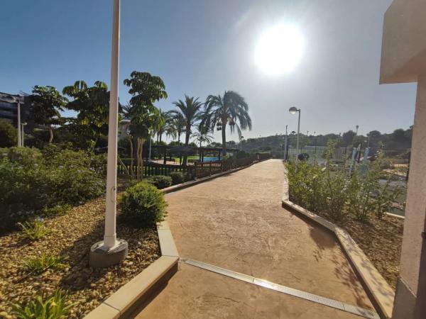 Ático en calle Guadalest