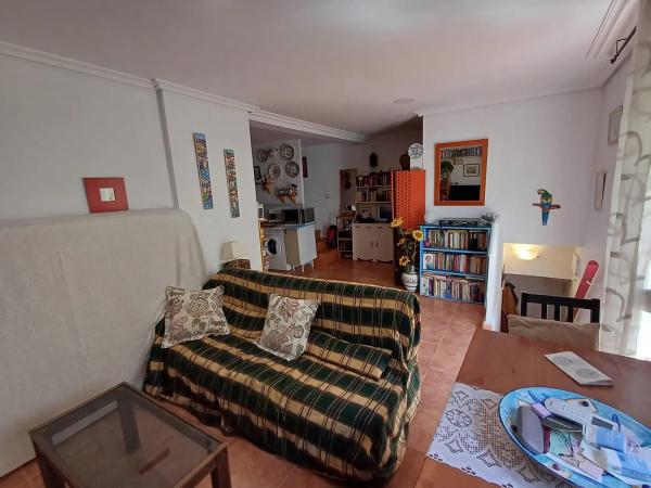 Casa de pueblo en calle Méndez Núñez