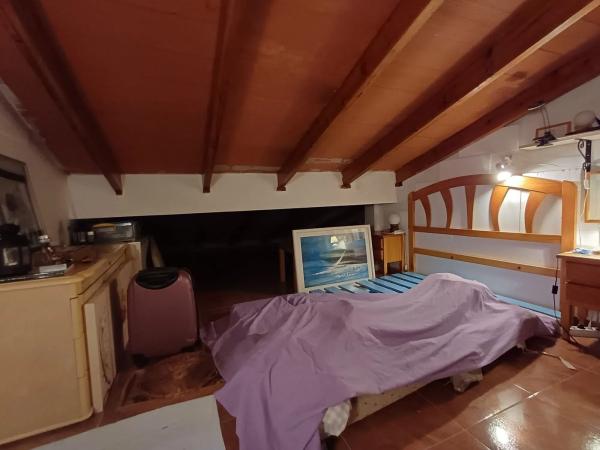 Casa de pueblo en calle Méndez Núñez