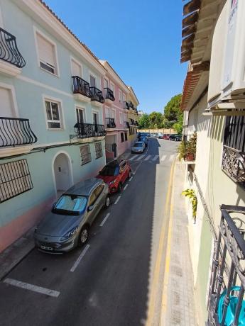 Casa de pueblo en calle Méndez Núñez