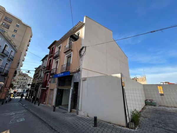 Casa de pueblo en calle Canalejas