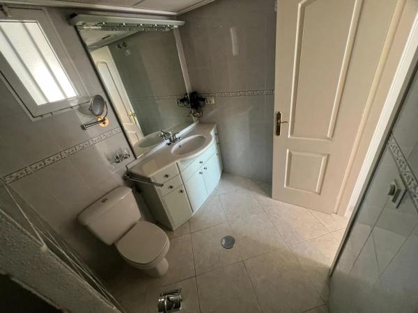 Piso en Barrio Las Azaleas - Alkadir