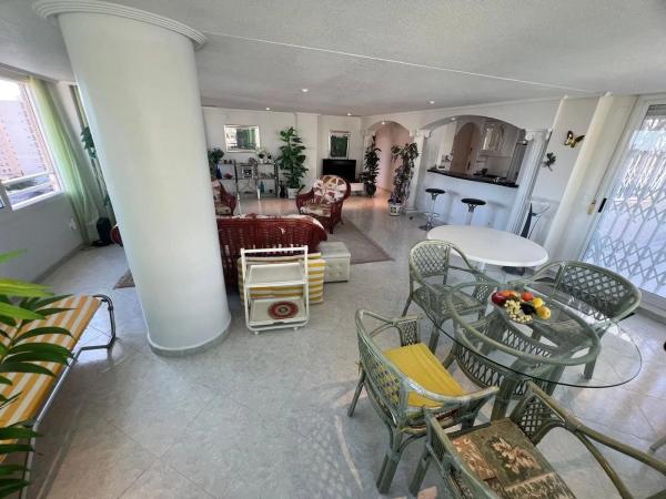 Piso en Barrio Las Azaleas - Alkadir