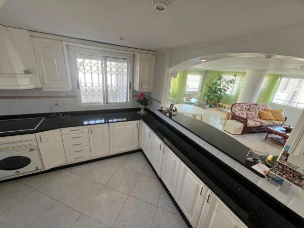 Piso en Barrio Las Azaleas - Alkadir