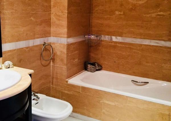 Ático en Barrio Las Azaleas - Alkadir