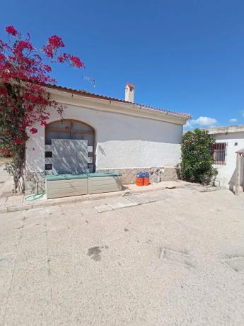 Casa independiente en calle la Vall de Perputxent