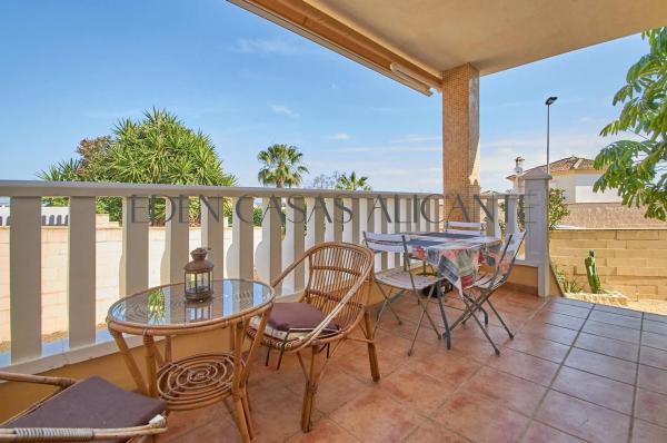 Casa independiente en calle de l'Espígol