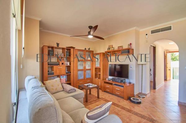 Casa independiente en calle de l'Espígol