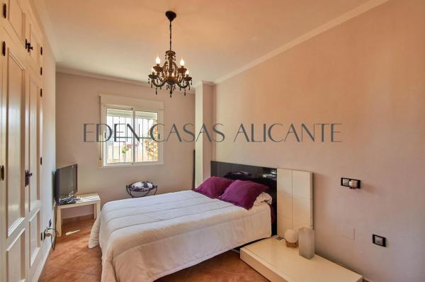 Casa independiente en calle de l'Espígol