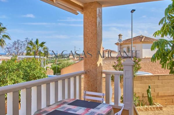 Casa independiente en calle de l'Espígol